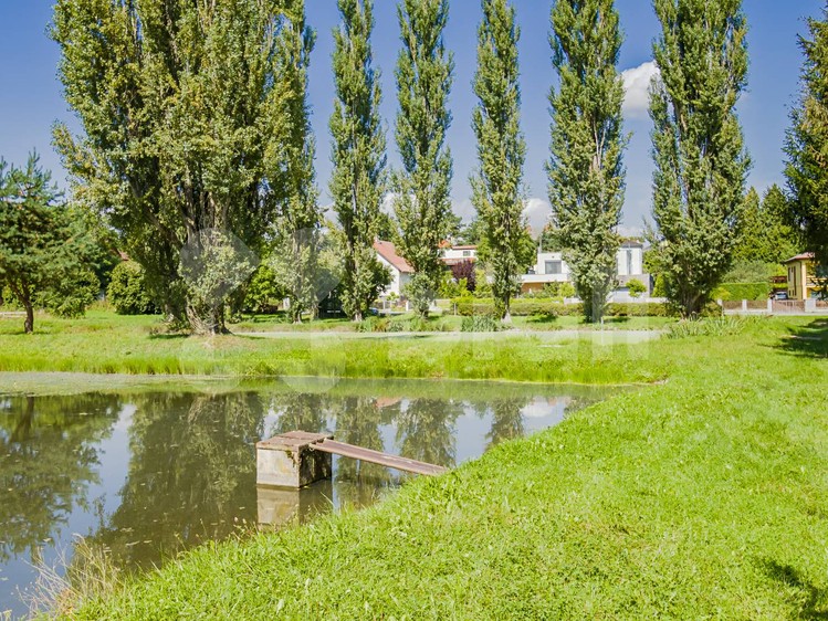 Prodej  stavebního pozemku 794 m² - foto 8