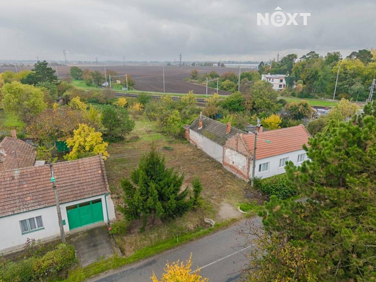 Prodej  stavebního pozemku 1 387 m² - foto 3