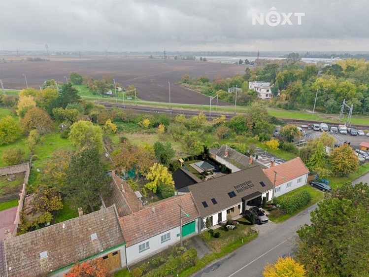 Prodej  stavebního pozemku 1 387 m² - foto 5