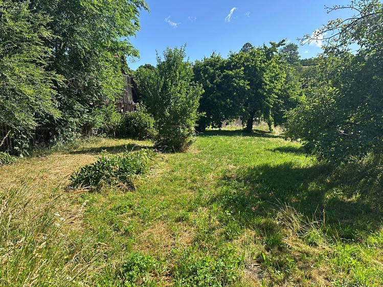 Prodej stavebního pozemku 1 379 m² - foto 1