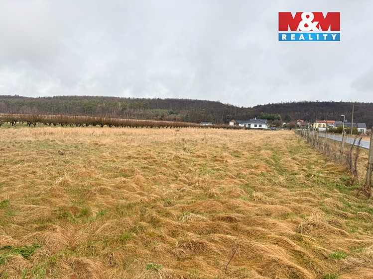 Prodej stavebního pozemku 1 330 m² - foto 2