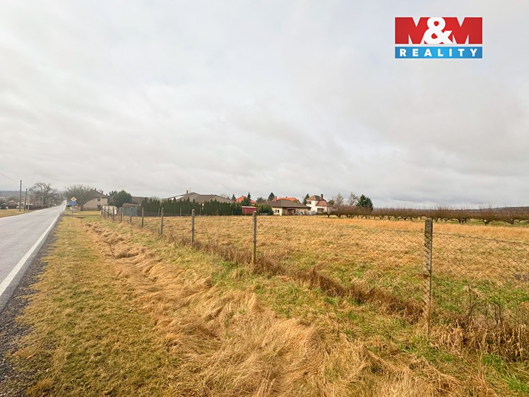 Prodej stavebního pozemku 1 330 m² - foto 3