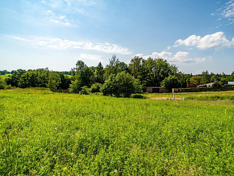 Prodej stavebního pozemku 943 m² - foto 3