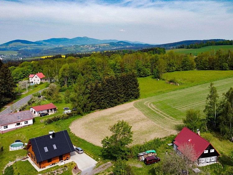 Prodej stavebního pozemku 1 453 m² - foto 2