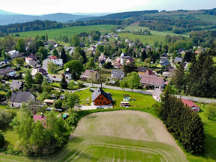 Prodej stavebního pozemku 1 453 m² - foto 3