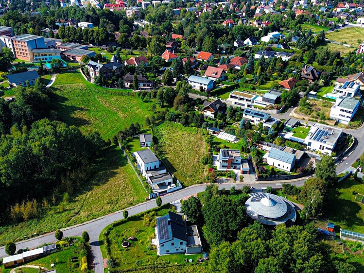Prodej stavebního pozemku 1 866 m² - foto 6