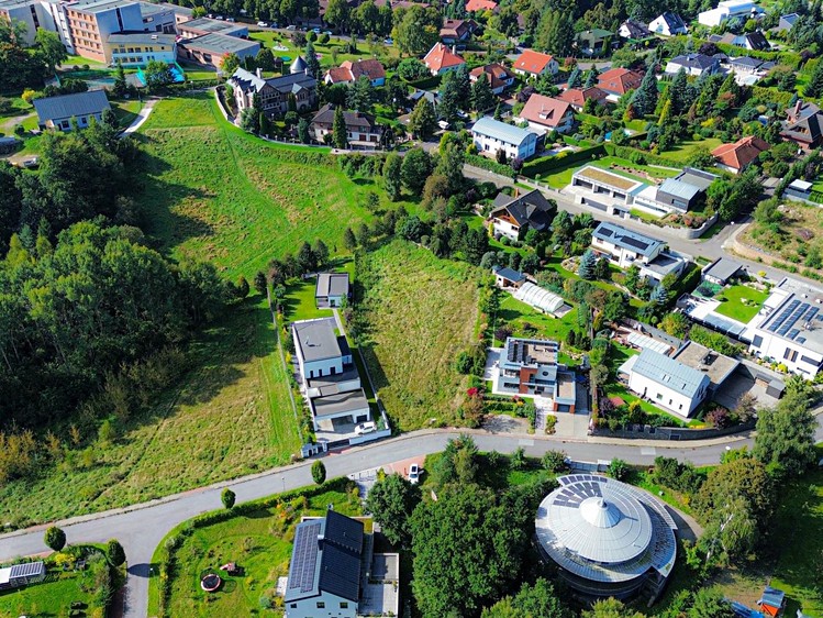 Prodej stavebního pozemku 1 866 m² - foto 8
