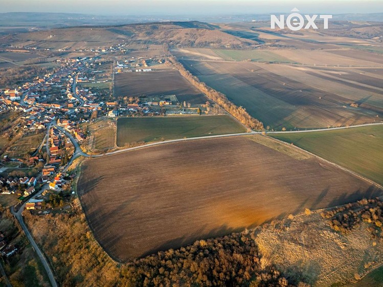 Prodej stavebního pozemku 62 276 m² - foto 8