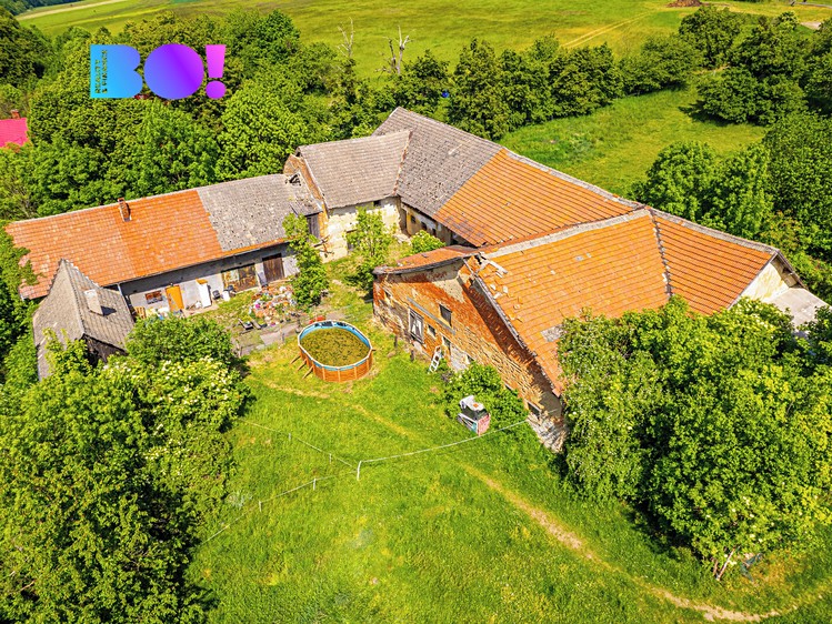 Prodej  stavebního pozemku 4 910 m² - foto 8
