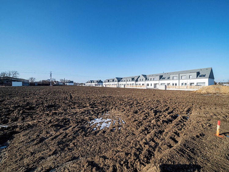 Prodej stavebního pozemku 1 088 m² - foto 3