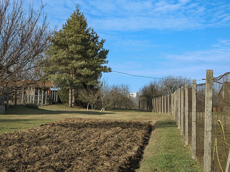 Prodej  stavebního pozemku 905 m² - foto 8