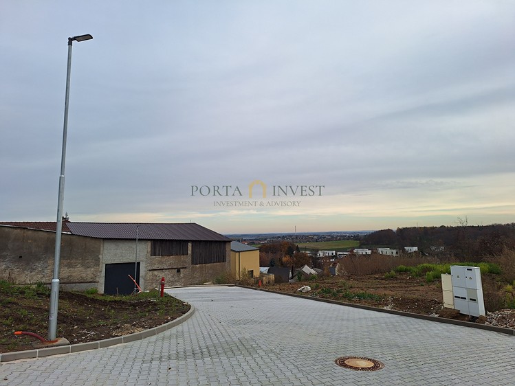 Prodej stavebního pozemku 10 466 m² - foto 4