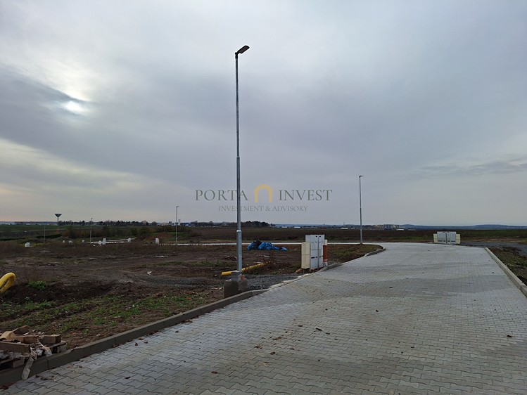 Prodej stavebního pozemku 10 466 m² - foto 2