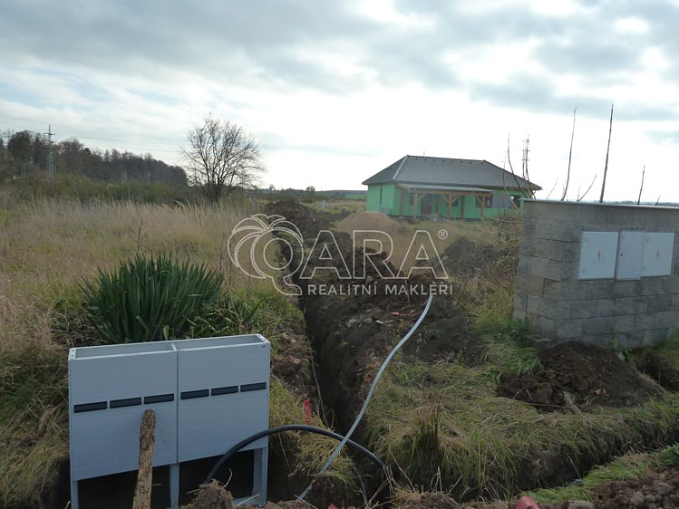 Prodej  stavebního pozemku 752 m² - foto 5