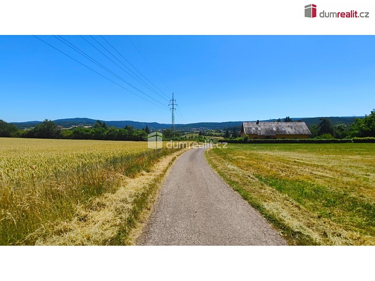 Prodej stavebního pozemku 4 290 m² - foto 8