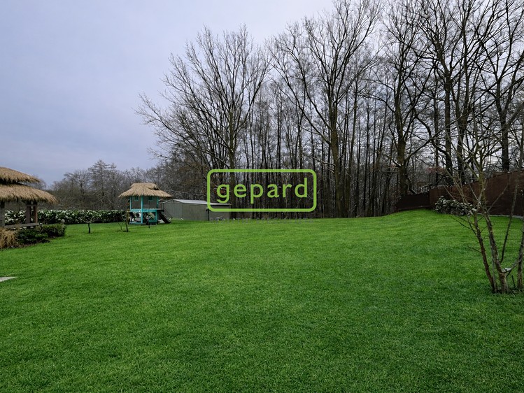 Prodej stavebního pozemku 730 m² - foto 2
