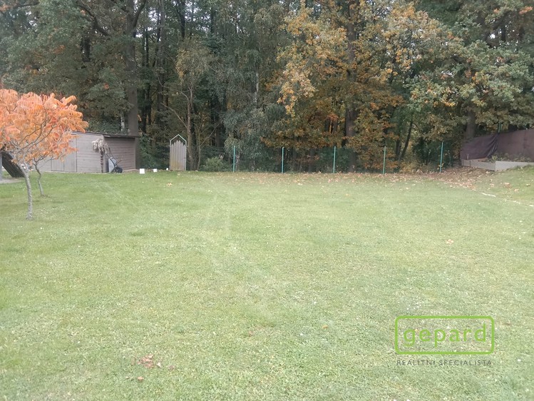 Prodej stavebního pozemku 730 m² - foto 3