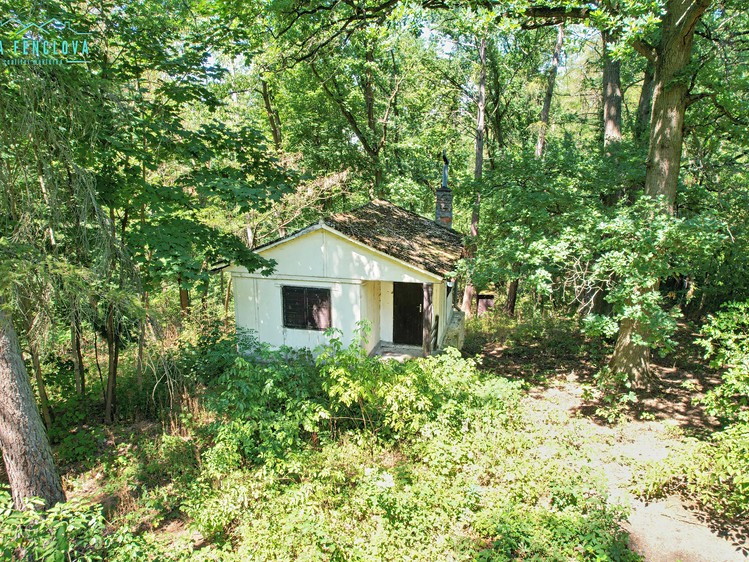 Prodej stavebního pozemku 753 m² - foto 7