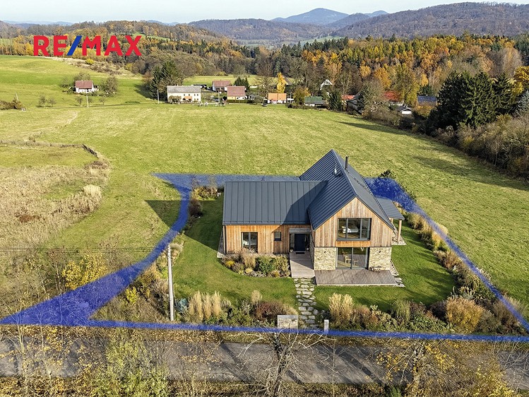 Prodej stavebního pozemku 2 341 m² - foto 3
