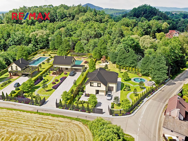 Prodej stavebního pozemku 2 529 m² - foto 7
