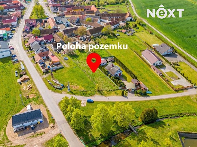 Prodej  stavebního pozemku 1 348 m² - foto 5