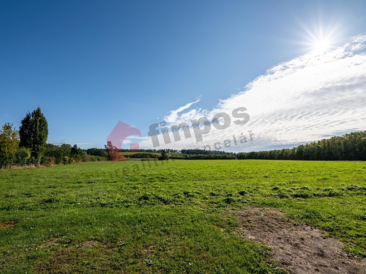 Prodej stavebního pozemku 967 m² - foto 4