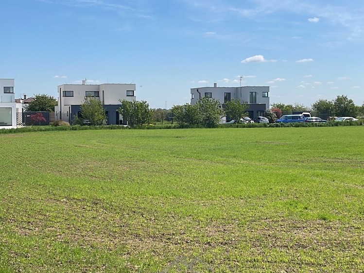 Prodej stavebního pozemku 1 273 m² - foto 5