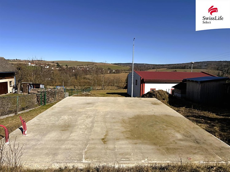 Prodej stavebního pozemku 923 m² - foto 1