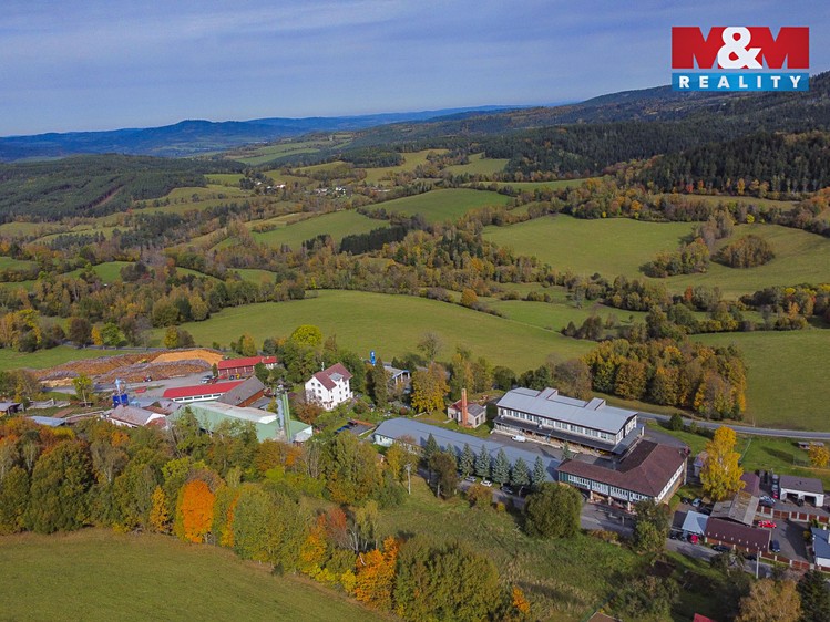 Prodej  stavebního pozemku 1 834 m² - foto 7