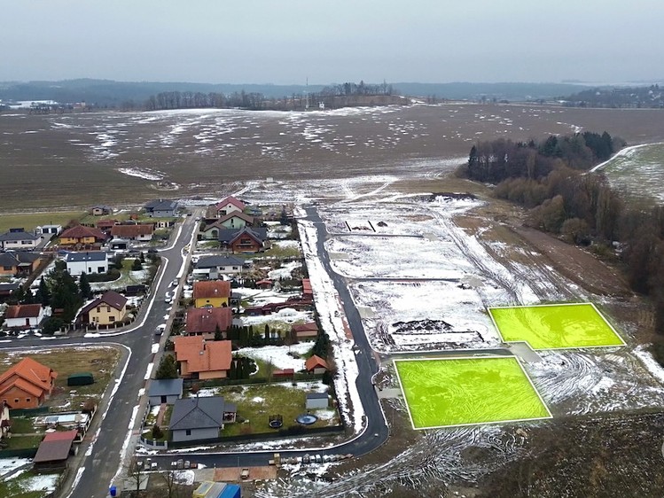Prodej stavebního pozemku 1 200 m² - foto 5