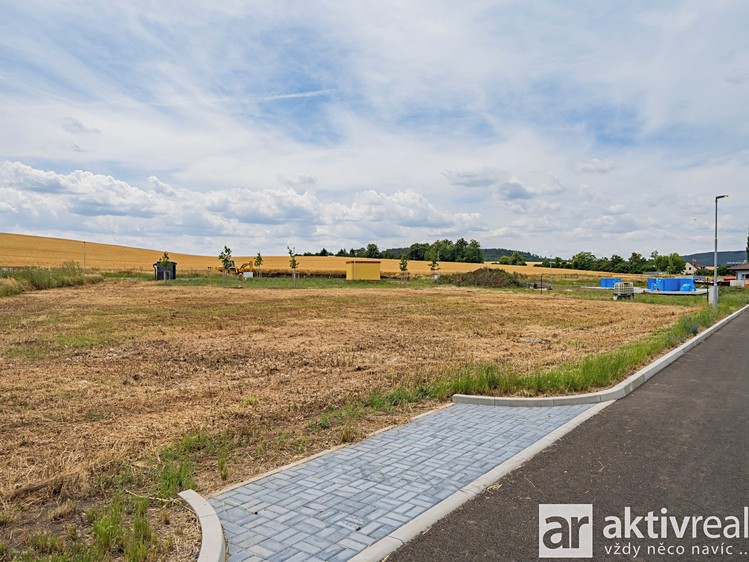 Prodej stavebního pozemku 1 457 m² - foto 4
