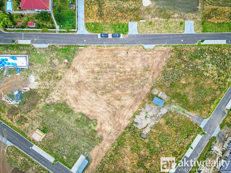 Prodej stavebního pozemku 1 457 m² - foto 2