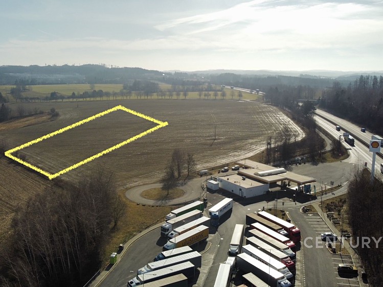 Prodej podílu 4/6 komerčního pozemku 14 661 m² - foto 3