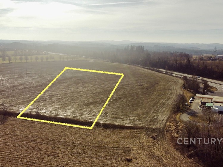 Prodej podílu 4/6 komerčního pozemku 14 661 m² - foto 2