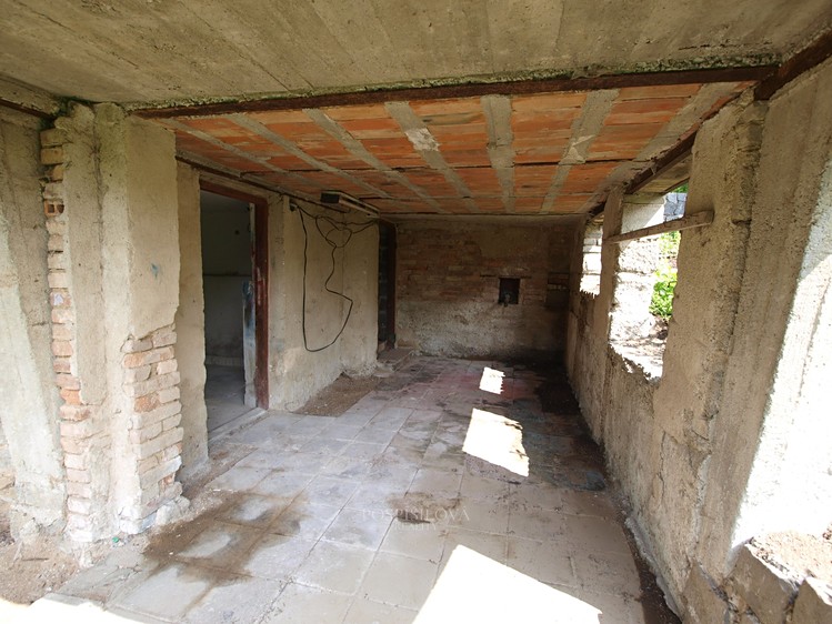 Prodej stavebního pozemku 898 m² - foto 8