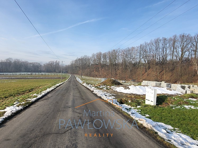Prodej stavebního pozemku 1 801 m² - foto 2