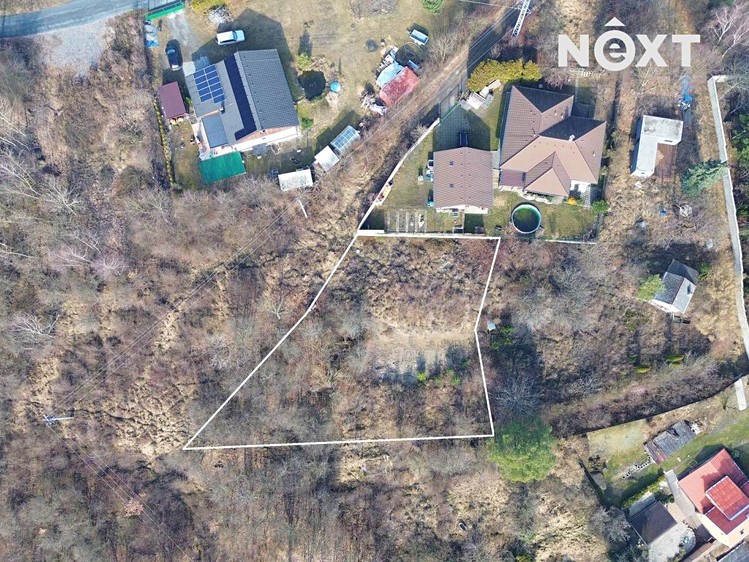 Prodej stavebního pozemku 1 186 m² - foto 3