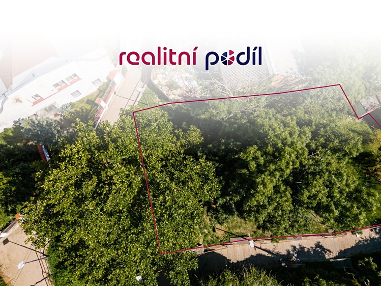 Prodej podílu 57/80 komerčního pozemku 404 m² - foto 1