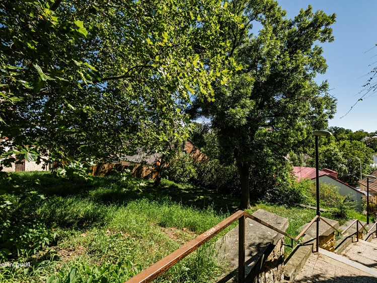 Prodej podílu 57/80 komerčního pozemku 404 m² - foto 4