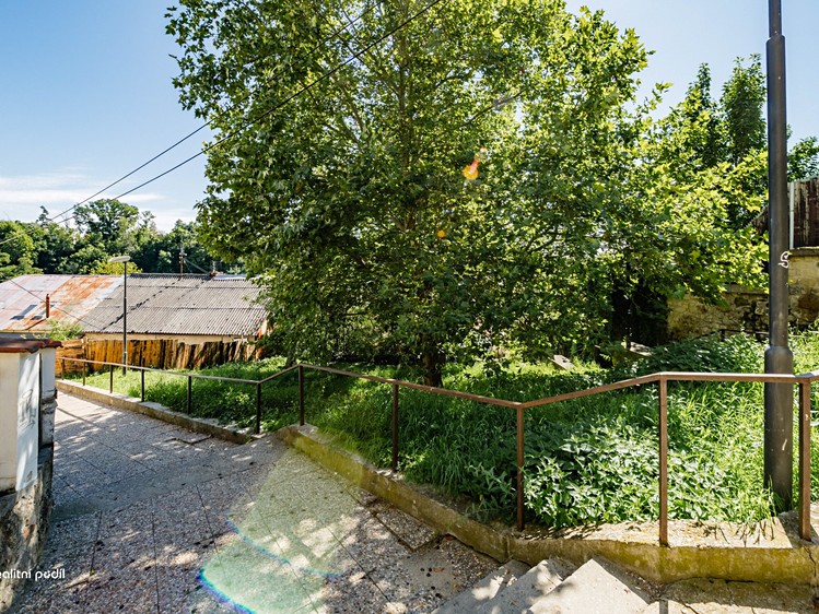 Prodej podílu 57/80 komerčního pozemku 404 m² - foto 6