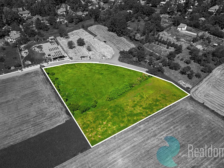 Prodej stavebního pozemku 6 111 m² - foto 3