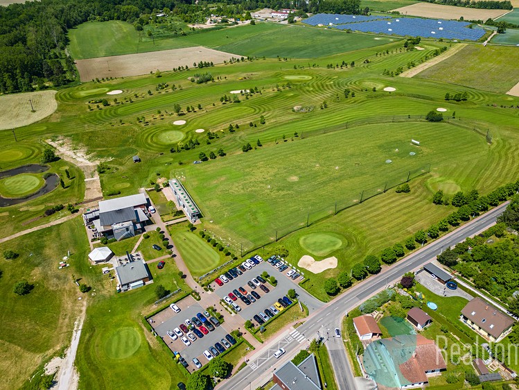 Prodej stavebního pozemku 6 111 m² - foto 8
