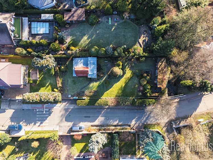 Prodej stavebního pozemku 533 m² - foto 3