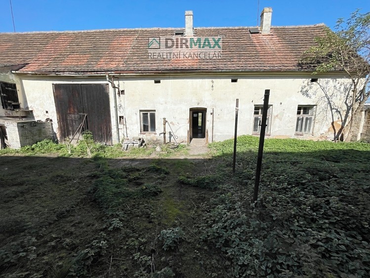 Prodej stavebního pozemku 1 210 m² - foto 8
