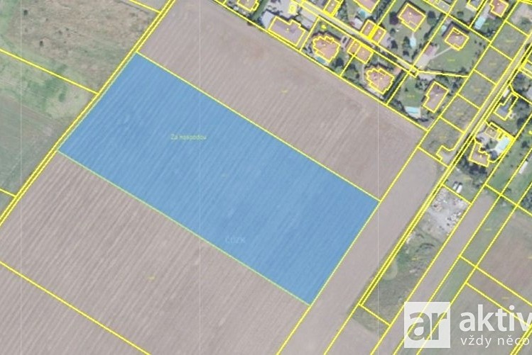 Prodej podílu 1/2 pole 11 950 m² - foto 1