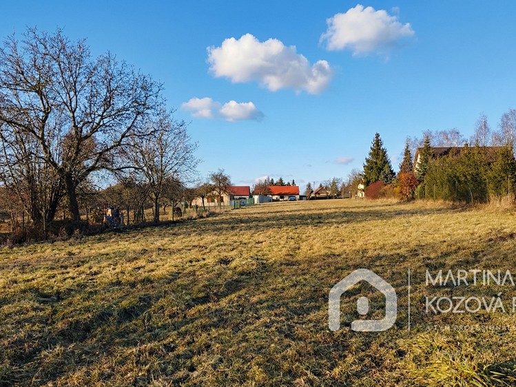 Prodej  stavebního pozemku 1 620 m² - foto 5