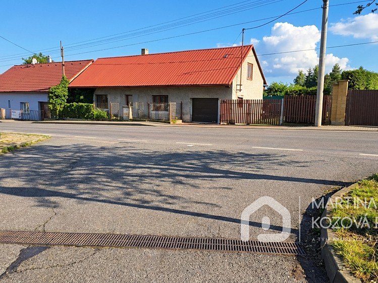 Prodej  stavebního pozemku 1 620 m² - foto 8