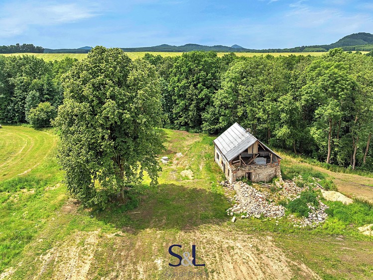 Prodej stavebního pozemku 5 464 m² - foto 4