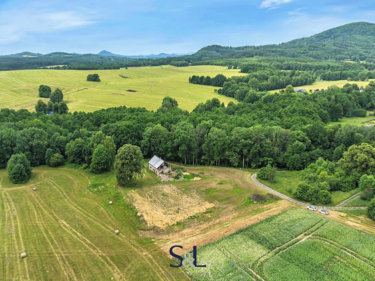 Prodej stavebního pozemku 5 464 m² - foto 5