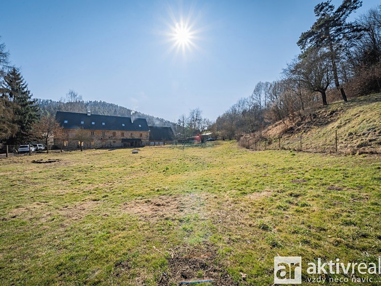 Prodej stavebního pozemku 5 862 m² - foto 6
